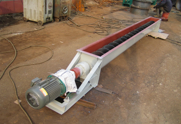 螺旋輸(shu)送機工(gong)作中